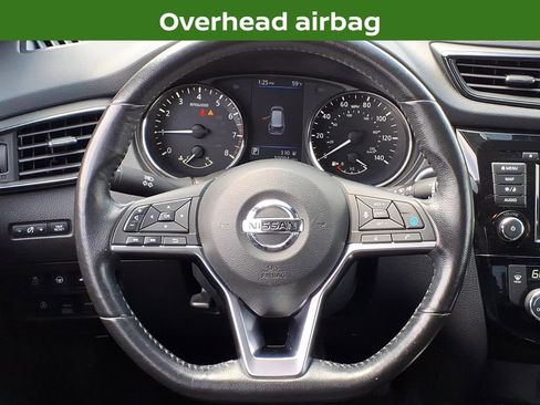 Used 2019 Nissan Rogue SV w/ Premium Package AWD/4WD image 34