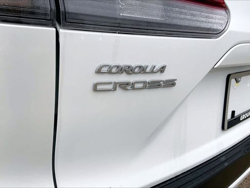 Used 2026 Toyota Corolla Cross L image 29