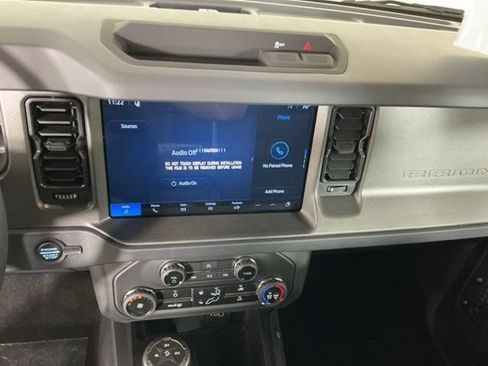 New 2026 Ford Bronco 2-Door AWD/4WD image 18