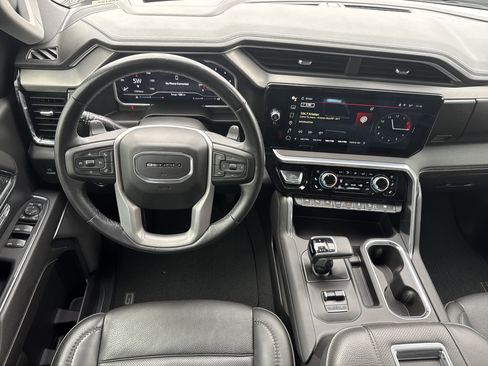 Used 2022 GMC Sierra 1500 Denali w/ Denali Reserve Package image 18