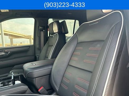 Used 2026 GMC Yukon AT4 Ultimate w/ LPO, Floor Liner Package AWD/4WD image 36