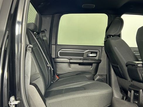 Used 2025 RAM 2500 Big Horn AWD/4WD image 12