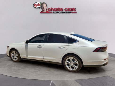 Used 2023 Honda Accord LX image 2