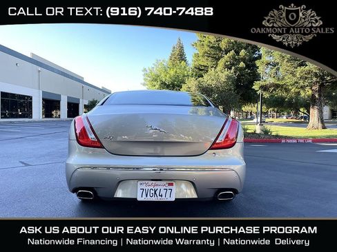 Used 2011 Jaguar XJ RWD image 8