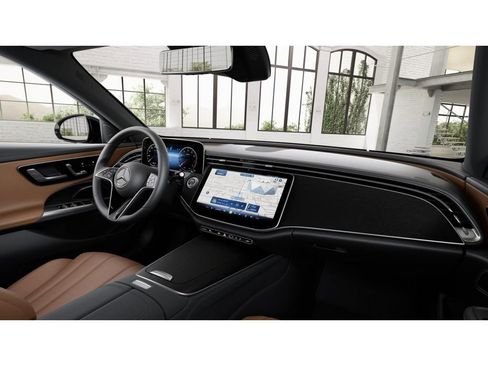 New 2026 Mercedes-Benz E 450 4MATIC Sedan image 6