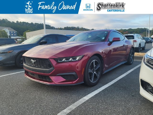 Used 2025 Ford Mustang Premium RWD image 1