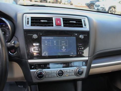 Used 2016 Subaru Legacy 2.5i Limited image 20