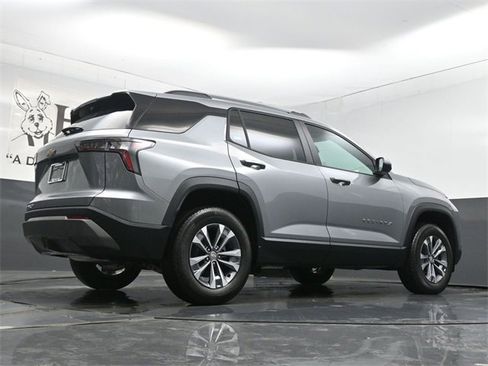 New 2026 Chevrolet Equinox LT image 11