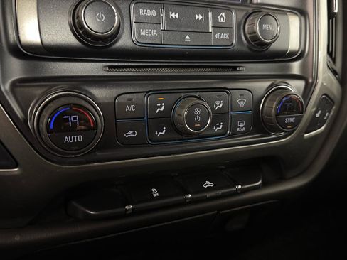 Used 2018 Chevrolet Silverado 1500 LT w/ All Star Edition image 24