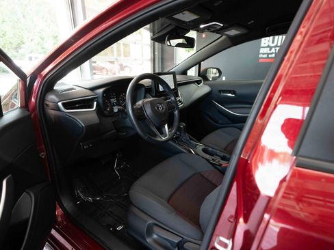 Used 2024 Toyota Corolla SE FWD image 8
