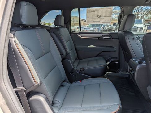 New 2026 GMC Acadia AT4 AWD/4WD image 29