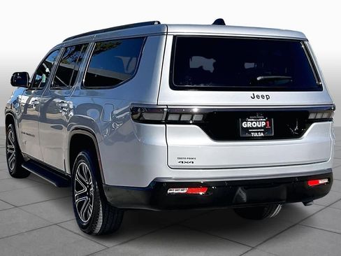 New 2026 Jeep Grand Wagoneer L 4WD w/ Premium Group I image 12