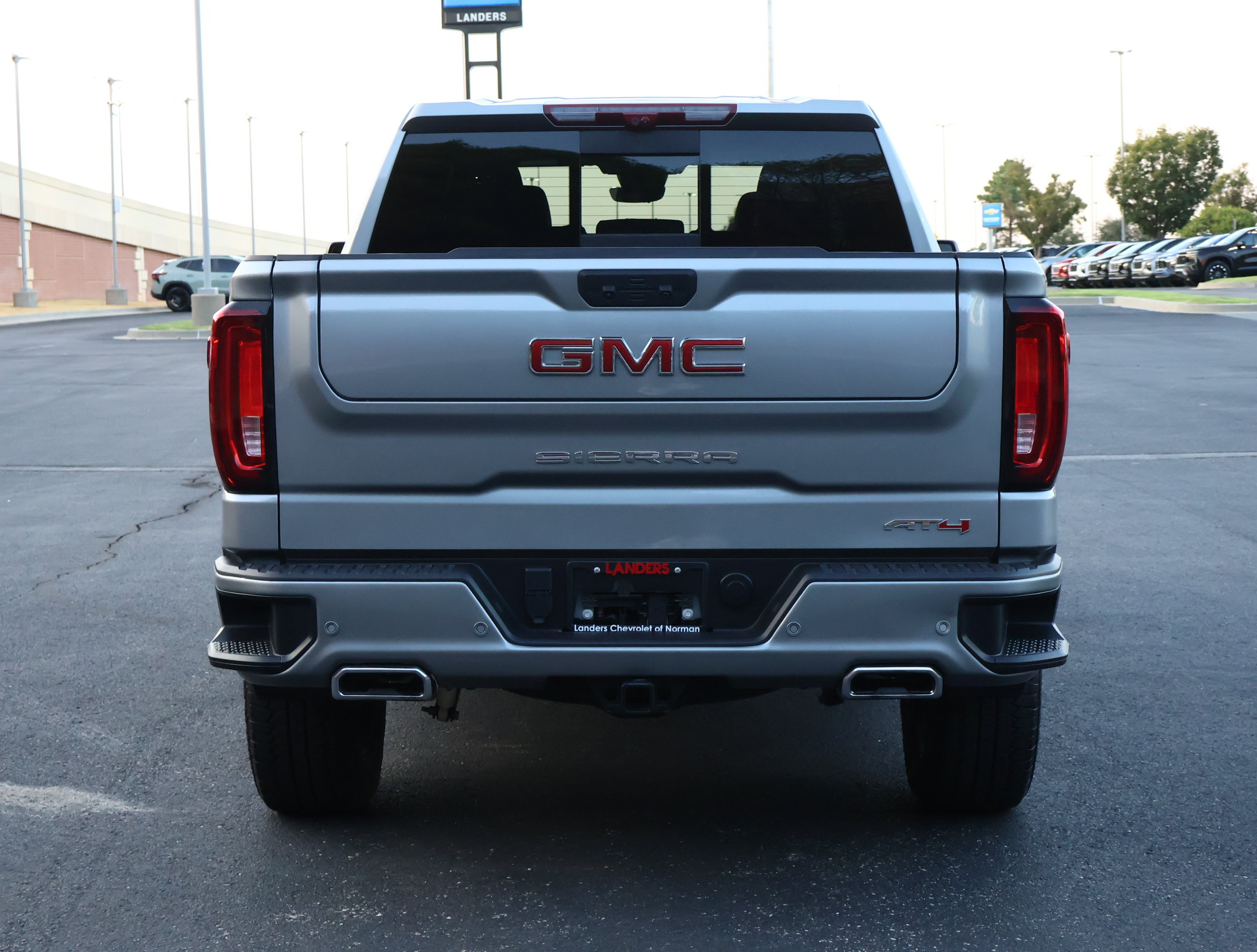 Used 2025 GMC Sierra 1500 AT4 w/ Technology Package AWD/4WD image 34