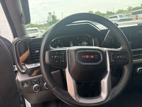 Used 2024 GMC Sierra 1500 Elevation AWD/4WD image 19