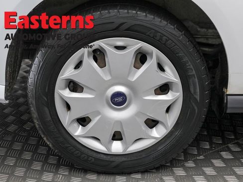 Used 2017 Ford Transit Connect XLT image 30