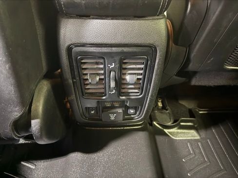 Used 2021 Dodge Durango GT AWD/4WD image 24