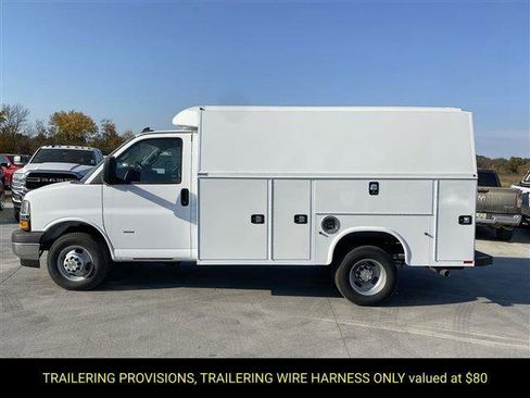 New 2024 Chevrolet Express 3500 w/ Power Convenience Package image 14