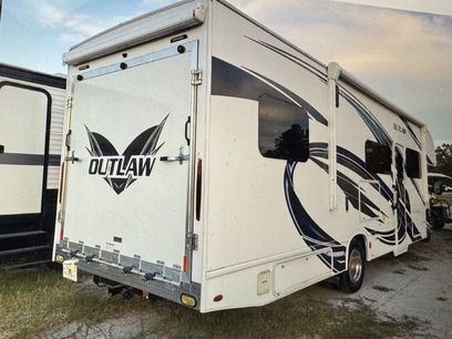 Used 2022 Ford E-450 and Econoline 450 Super Duty w/ Motorhome Prep Package