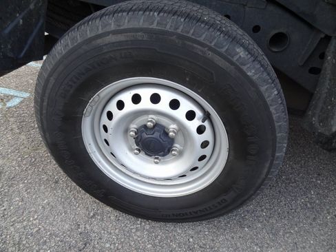 Used 2020 Ford Ranger XL w/ Equipment Group 101A Mid image 9