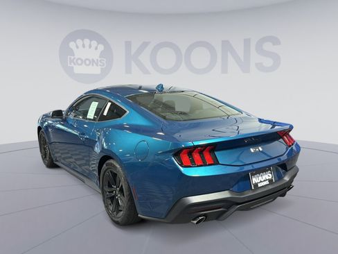 New 2026 Ford Mustang GT RWD image 4