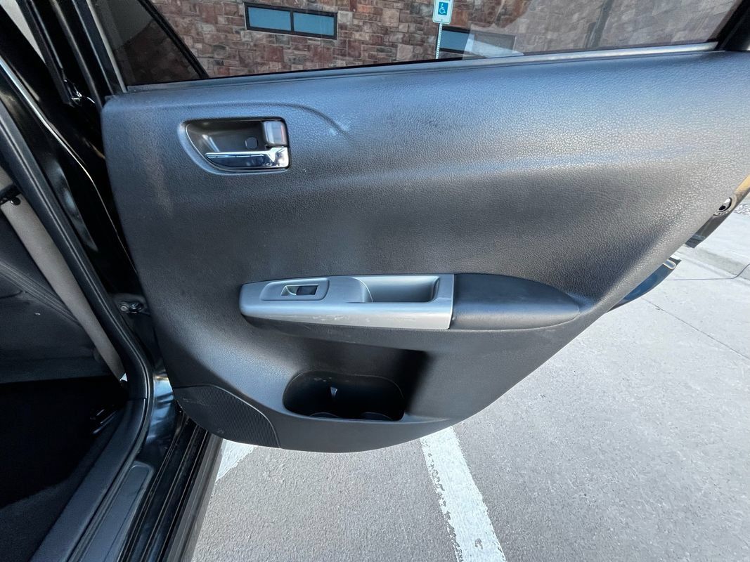 Used 2009 Subaru Impreza WRX Sedan AWD/4WD image 17