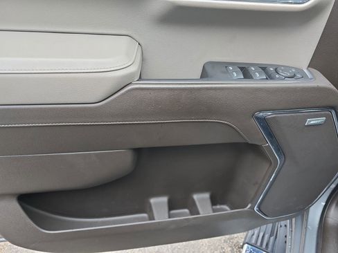 Used 2024 GMC Sierra 1500 SLT w/ SLT Premium Package image 29