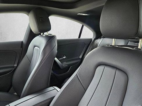 Used 2025 Mercedes-Benz CLA 250 4MATIC image 19