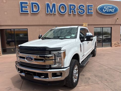 Used 2019 Ford F350 Lariat w/ Chrome Package image 1
