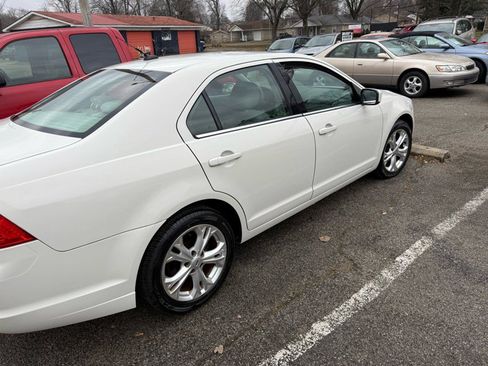 Used 2012 Ford Fusion SE image 4