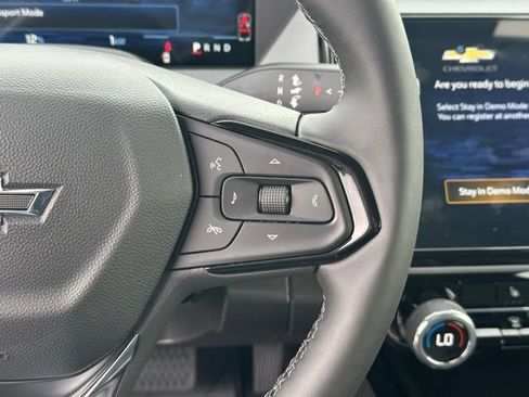 New 2027 Chevrolet Bolt LT w/ Comfort Package FWD image 4