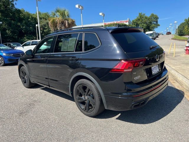 Used 2024 Volkswagen Tiguan SE R-Line FWD image 40
