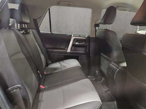 Used 2019 Toyota 4Runner SR5 Premium AWD/4WD image 21