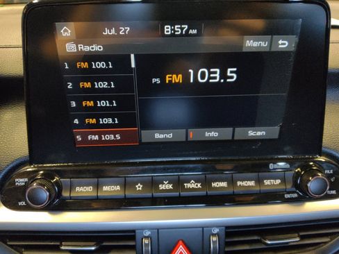 Used 2021 Kia Forte LXS FWD image 25