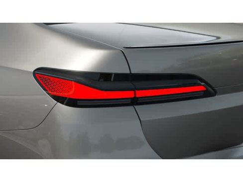 New 2026 BMW 740i RWD image 9