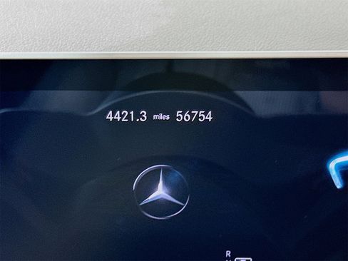 Used 2021 Mercedes-Benz GLB 250 image 13