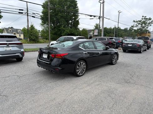 Used 2023 Nissan Altima 2.5 SL FWD image 6