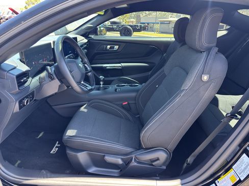 Used 2025 Ford Mustang GT w/ Mustang Nite Pony Package RWD image 13