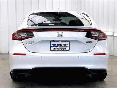 Certified 2025 Honda Civic Sport Touring image 4