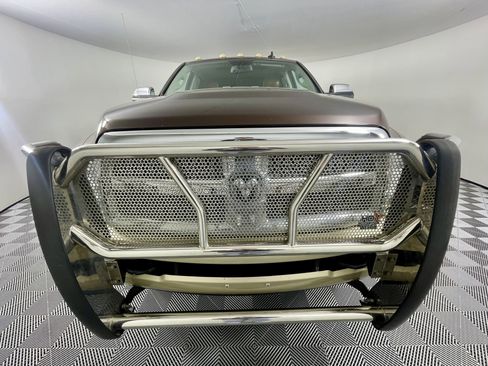 Used 2014 RAM 3500 Laramie Longhorn image 8
