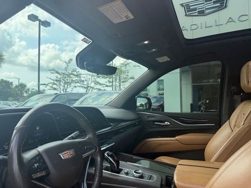 Used 2021 Cadillac Escalade Sport w/ Driver Assist Tech Package AWD/4WD image 11