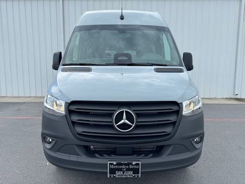New 2025 Mercedes-Benz Sprinter 2500 image 13