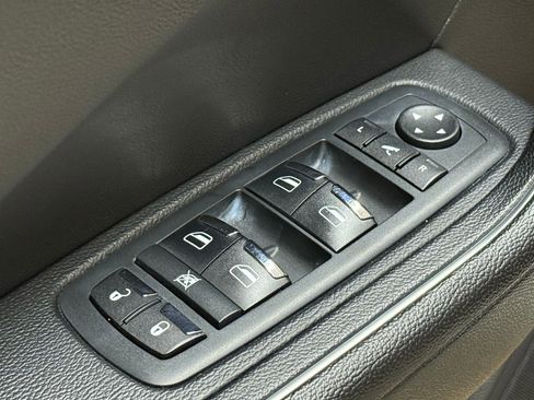 Used 2018 Maserati Levante 3.0L image 23