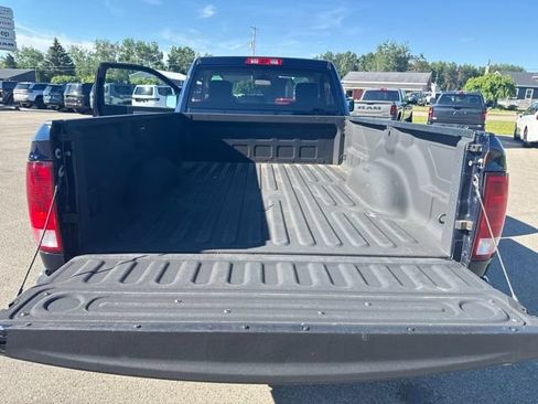Used 2018 RAM 2500 Tradesman w/ Chrome Appearance Group AWD/4WD image 33