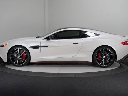 Used 2014 Aston Martin Vanquish Coupe RWD image 7