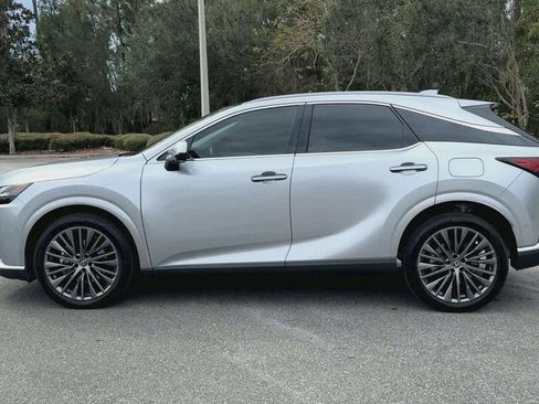 Used 2025 Lexus RX 450h AWD w/ Luxury Package image 5