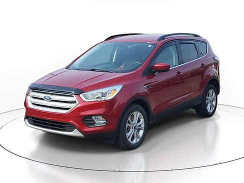 Used 2018 Ford Escape SEL AWD/4WD image 2