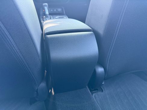 Used 2025 Honda Civic Sport image 25