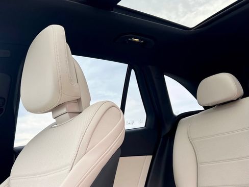 Certified 2023 Mercedes-Benz GLC 300 4MATIC image 27
