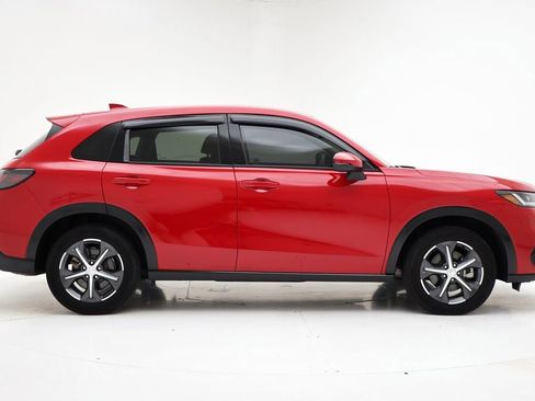 Used 2024 Honda HR-V EX-L image 3