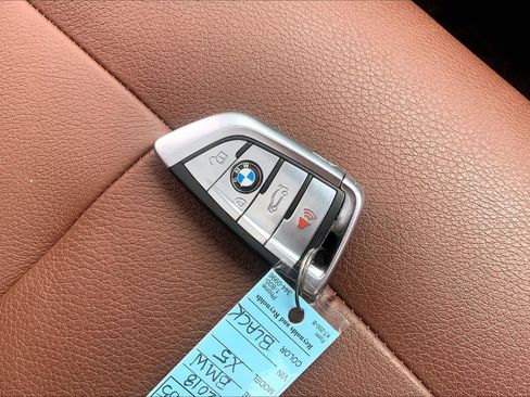 Used 2018 BMW X5 xDrive35i image 14